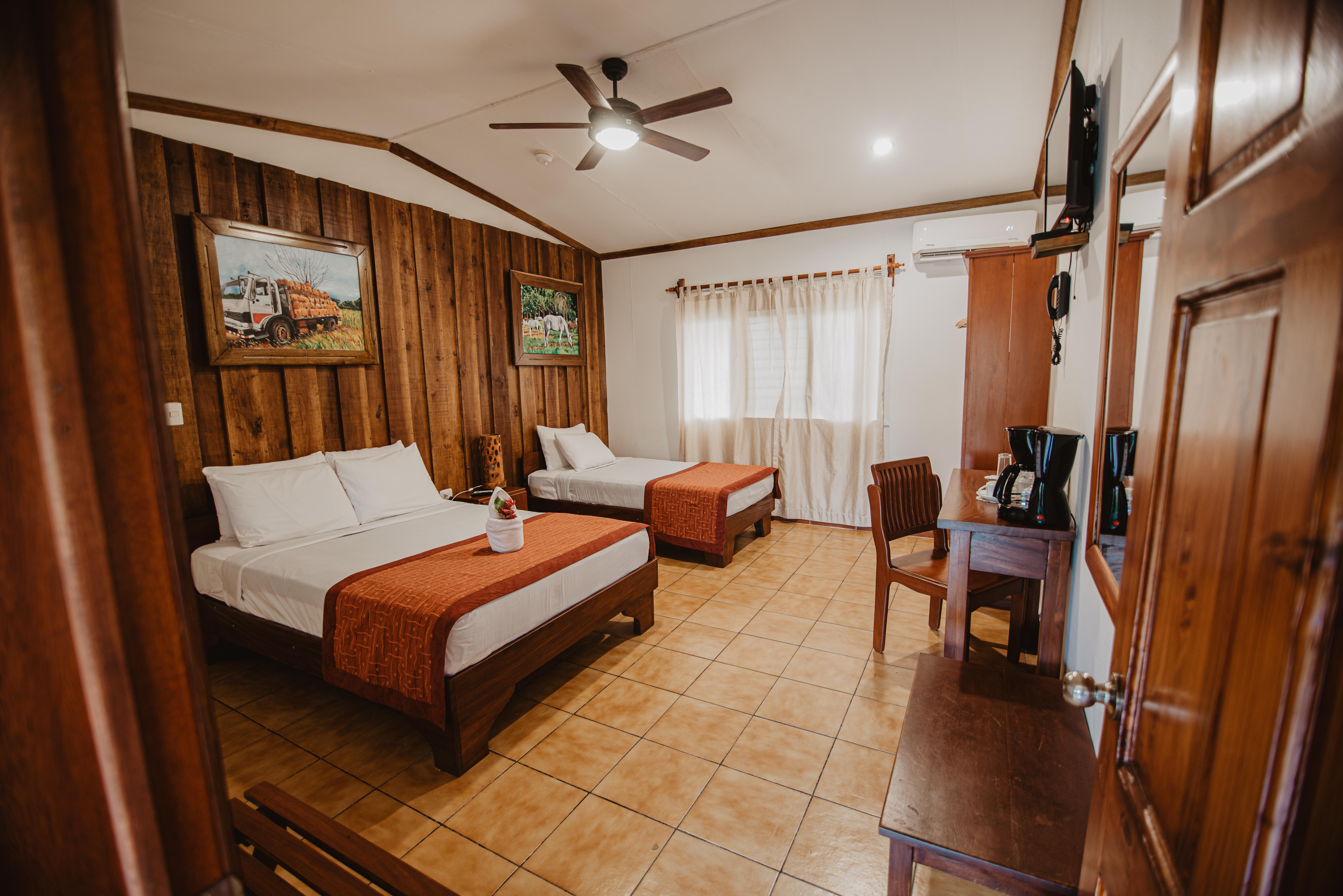 Hacienda Guachipelin Volcano Ranch Hotel & Hot Springs Liberia Bagian luar foto