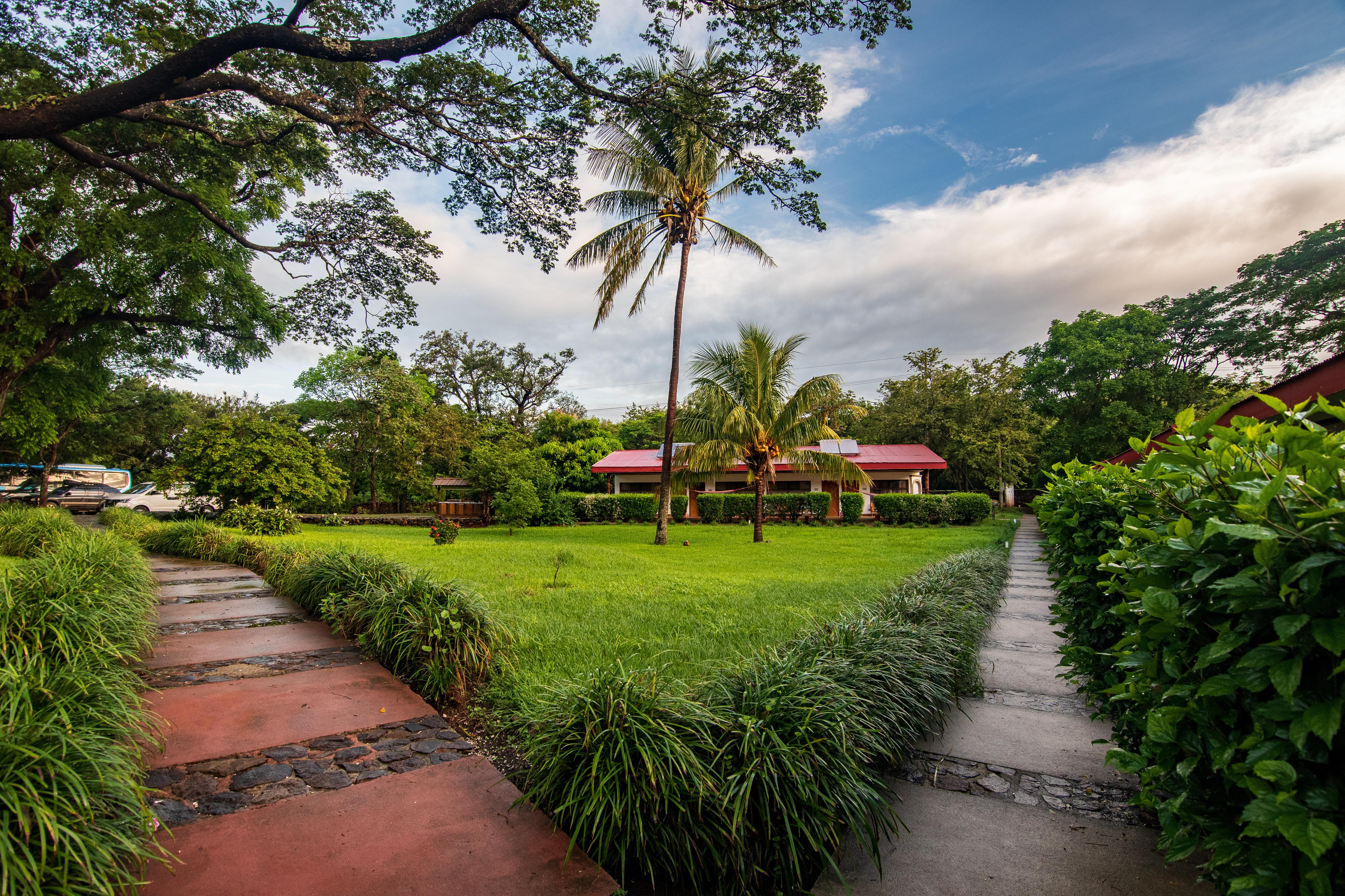 Hacienda Guachipelin Volcano Ranch Hotel & Hot Springs Liberia Bagian luar foto